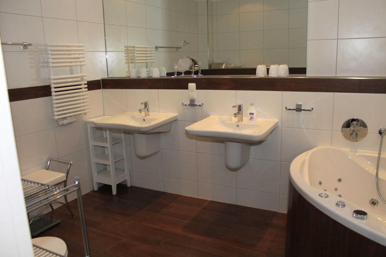 Ruegen Star Appartements De Luxe ساسنيتز المظهر الخارجي الصورة